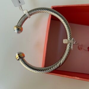 (NIB) House of Harlow 1960 Two-Tone Twisted Cable Pearl Bangle Cuff Bracelet